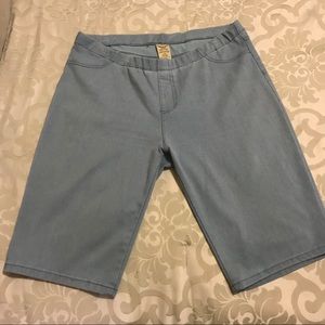 faded glory elastic waist shorts